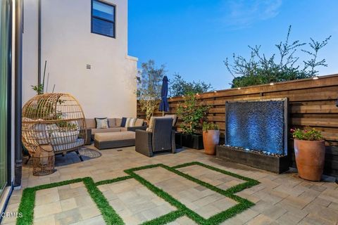 Tiny photo for 1578 E Thompson Boulevard, Ventura, CA 93001 (MLS # V1-34666)