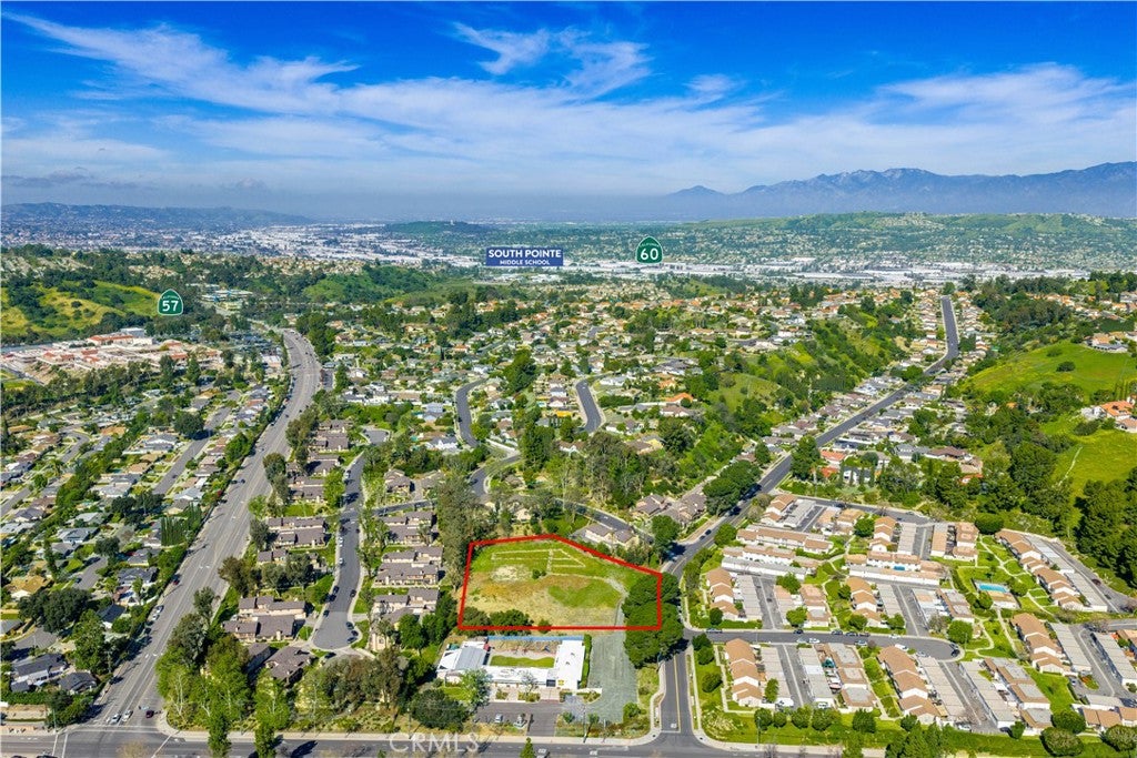 2235 Morning Canyon
