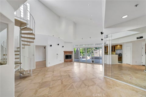 Photo of 4477 Woodman Avenue #305, Sherman Oaks, CA 91423 (MLS # SR26201952)