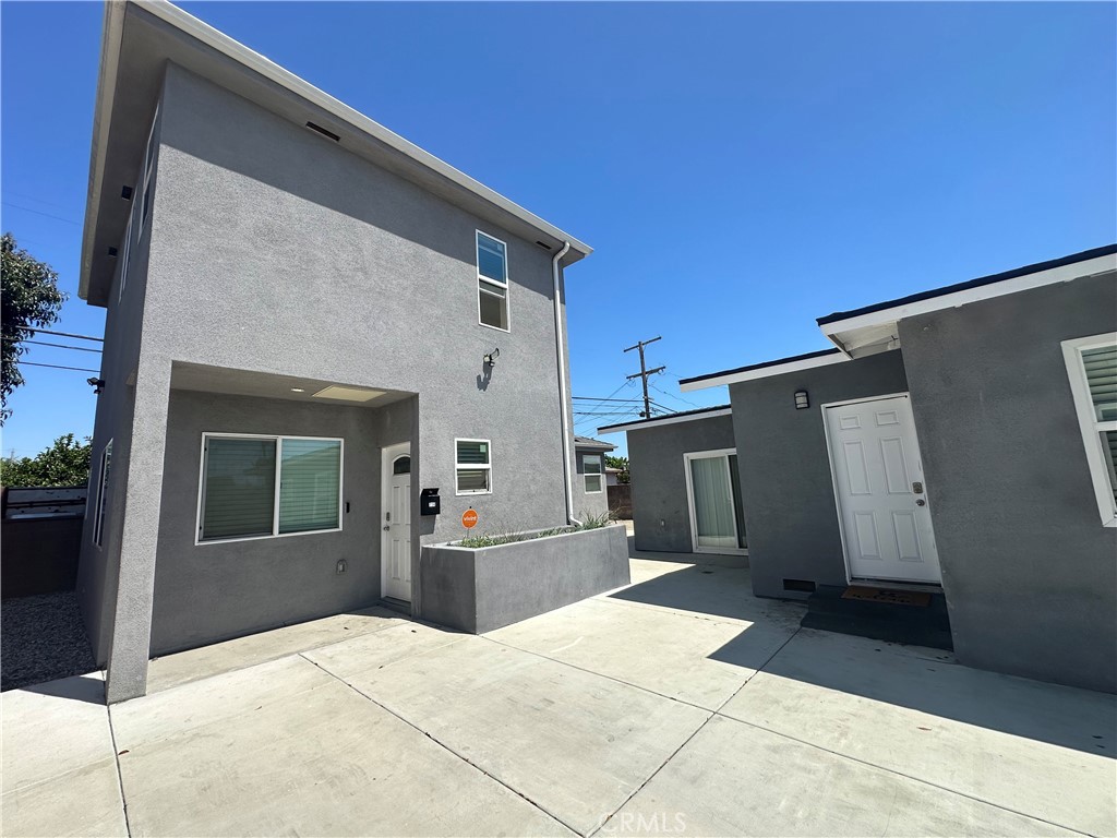 712 N Thorson