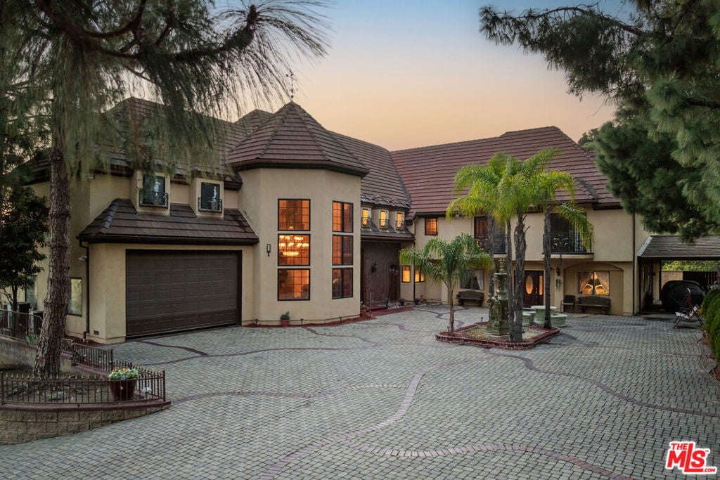 1663 Vista Drive