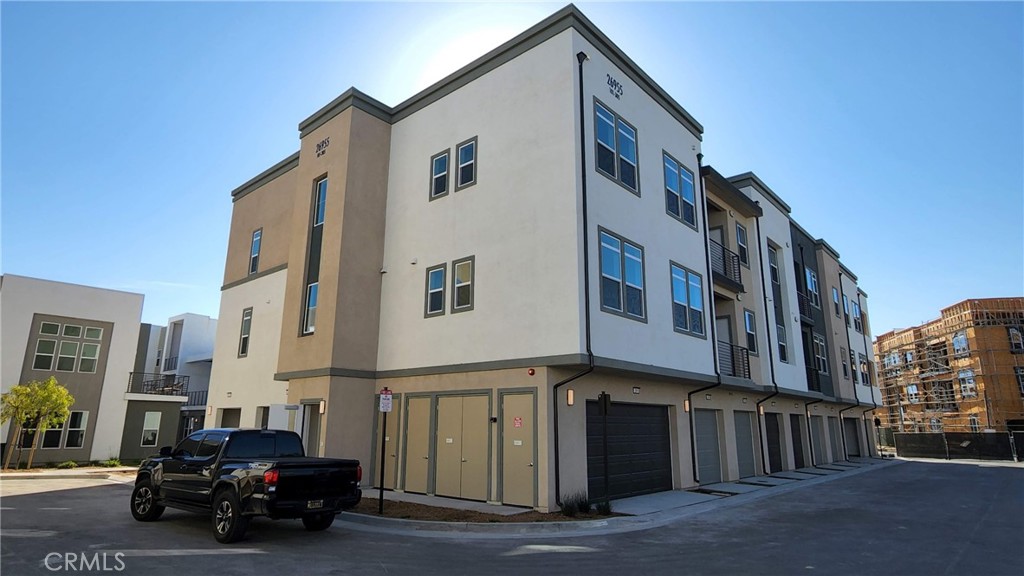 Custom Stevenson Ranch (CSTEV) - Residential