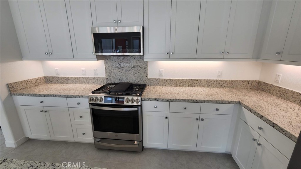 Custom Stevenson Ranch (CSTEV) - Residential