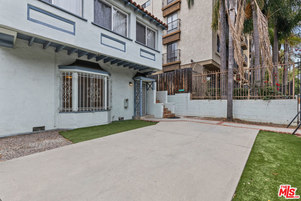 - Residential Lease