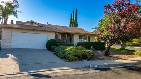 Photo of 2900 Rio Grande Dr DR, Antioch, CA 94509 (MLS # 41140566)