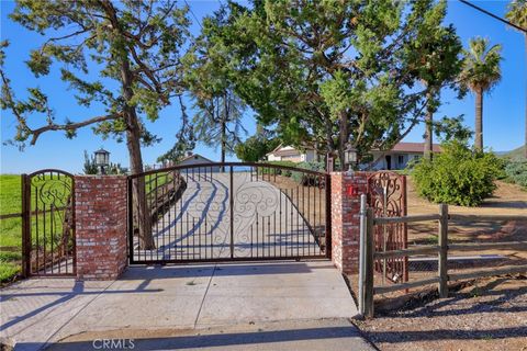 Photo of 12646 10th Street, Yucaipa, CA 92399 (MLS # IG26099223)