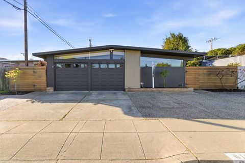 678 Connie Avenue San Mateo CA 94402