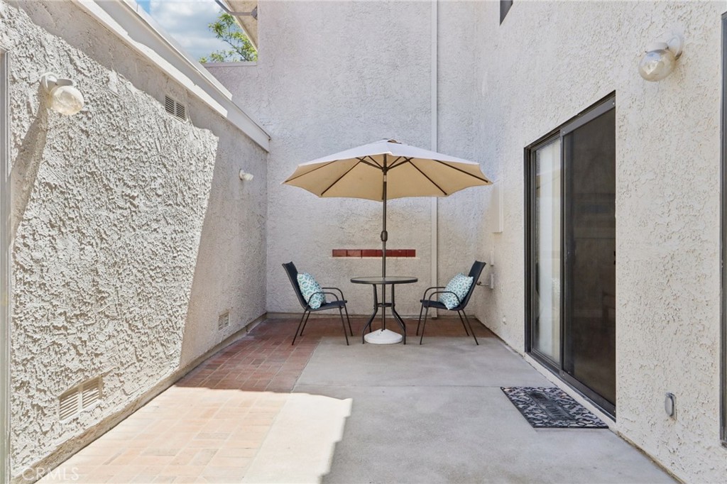 Oak Park (867) - Residential