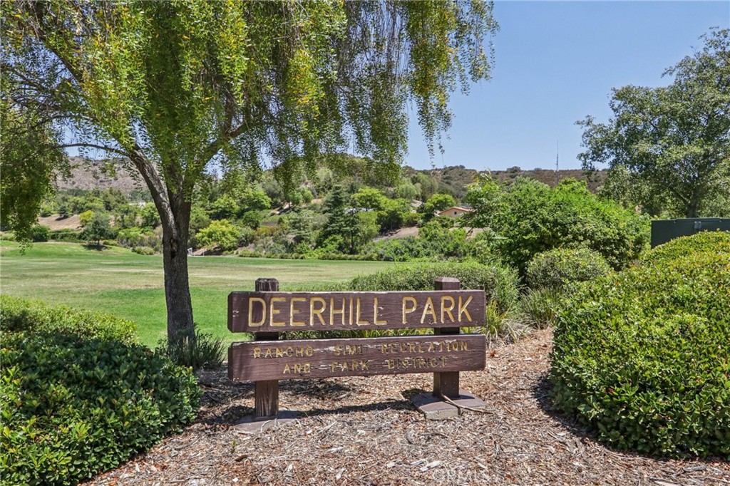 Oak Park (867) - Residential