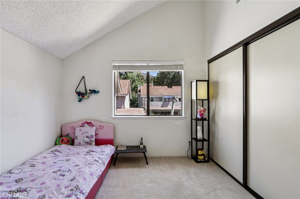 Oak Park (867) - Residential