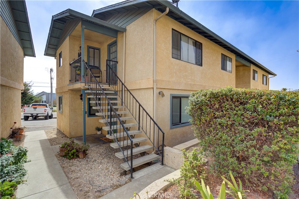 Located in the heart of Grover Beach, this well-maintained two-bedroom, one-bath residence offers a prime opportunity for investors seeking reliable rental income. The home features hardwood flooring, a detached garage, and city views, with 876 square feet of interior space designed for comfortable living. Its central location near schools, shopping, and the beach enhances tenant appeal, while the established HOA provides trash service and grounds maintenance for added convenience. With a strong rental history and consistent demand in the area, this property is ideal for long-term investment and tenant retention.