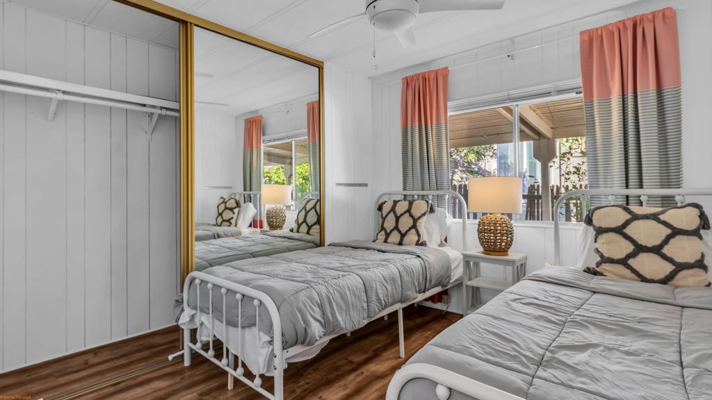 Not Applicable-1 - Manufactured In Park