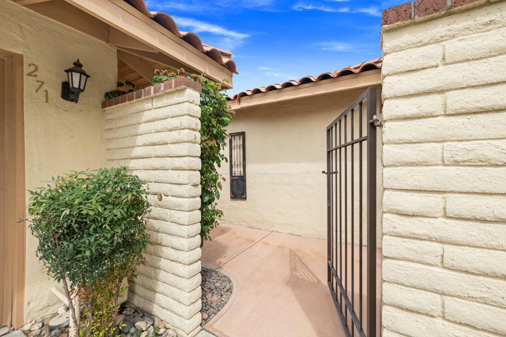 271 Tolosa Circle