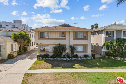 Tiny photo for 1043 S Holt Avenue, Los Angeles, CA 90035 (MLS # 25607081)