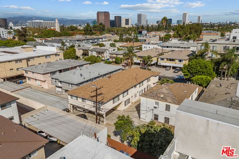 Tiny photo for 1043 S Holt Avenue, Los Angeles, CA 90035 (MLS # 25607081)