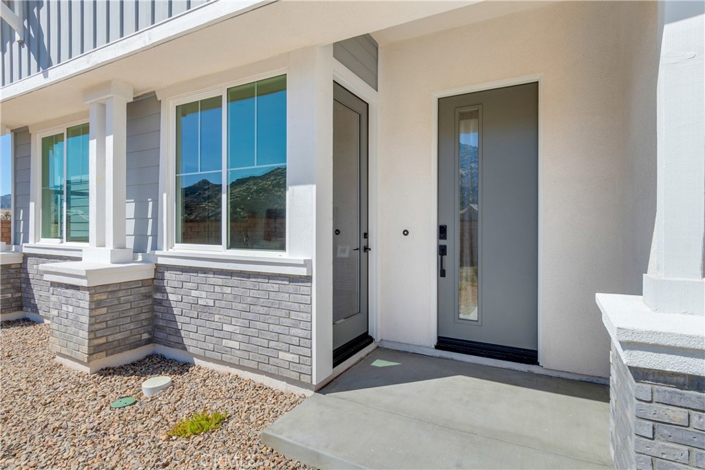 6533 Canyon Oaks Drive