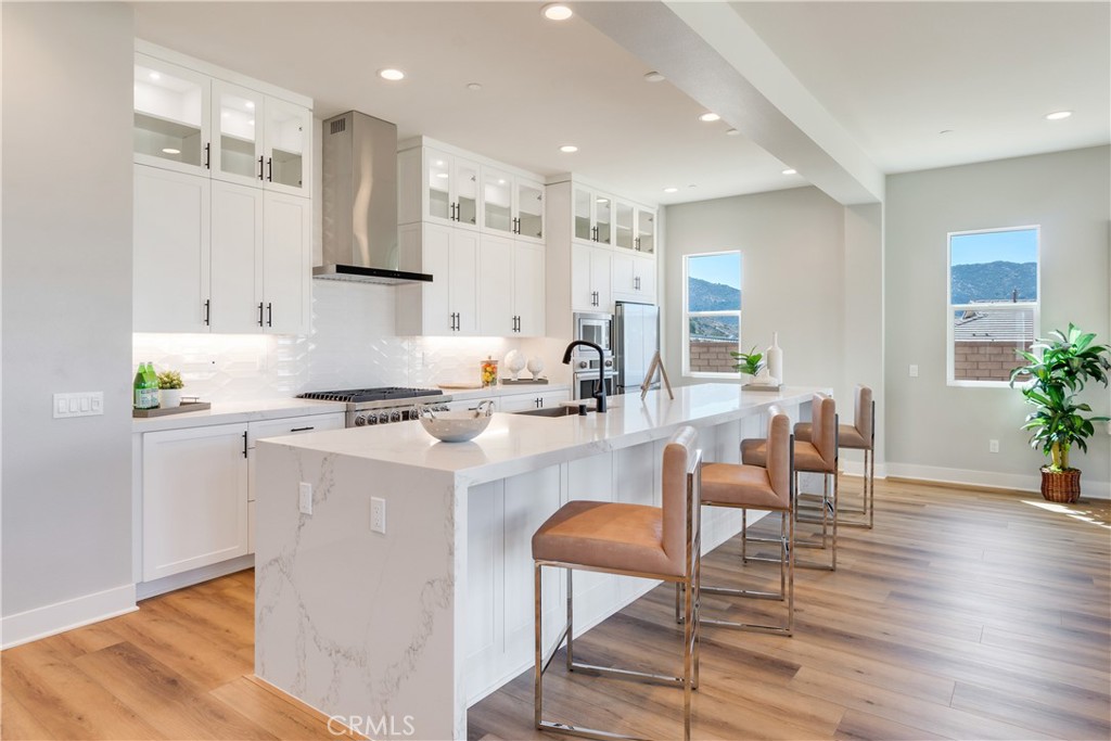 6533 Canyon Oaks Drive