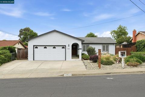 Photo of 2024 Olympic Dr Dr, Martinez, CA 94553 (MLS # 41130396)