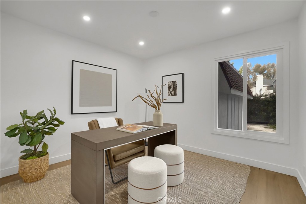 Woods (TW) - Residential