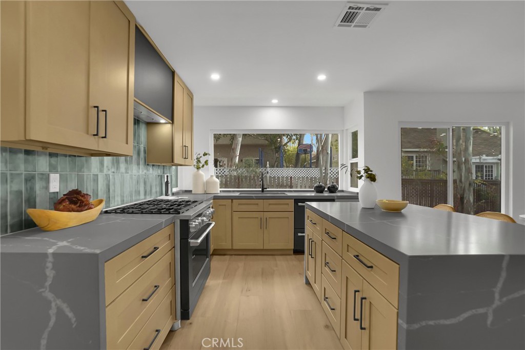 24882 Timberwood Way