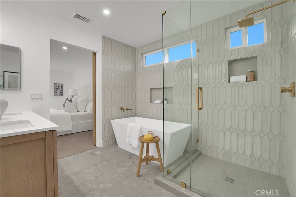 Woods (TW) - Residential