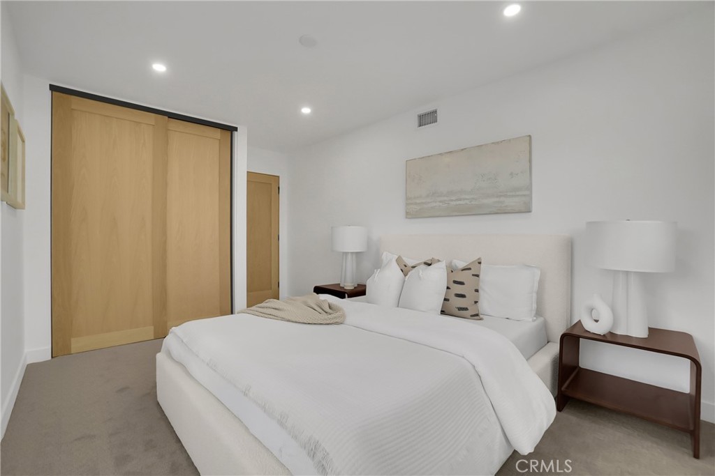 Woods (TW) - Residential