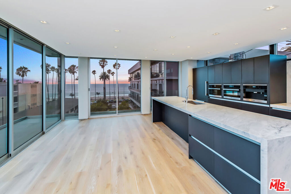 Modern, newer construction, ocean view penthouse in small 4-unit building in ultra-prime Santa Monica Location. Large single-level residence features awesome ocean views and a super bright and airy space that combines living, dining, and kitchen. Modern kitchen with top-of-the-line appliances that most developers would never even consider using. Stunning Master suite that features a sitting area, an outdoor patio, a large walk-in closet, and leaves you with the feeling of living in a high-end ultra-modern hotel. Primary suite features huge dual vanity, soaking tub, and shower with rain head & handheld. Truly a world class location that one could live car free. Instant access to beach, park, shopping, farmers' markets, movie theaters, markets, gyms, yoga/fitness classes, and top notch restaurants.
