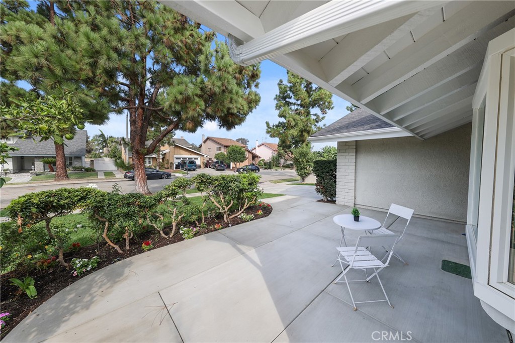 7862 Squaw Valley Way