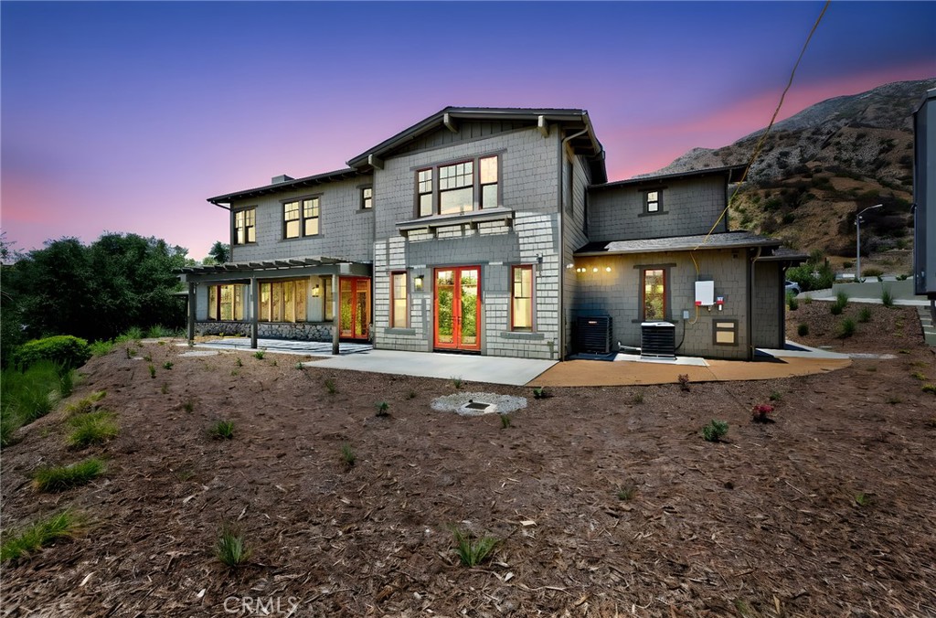 Introducing a modern take on the classic Craftsman, this brand-new custom home crowns Sierra Madre’s north hillside—a locale that hasn’t seen new construction in decades. Nestled beneath the soaring silhouette of Mt. Wilson, the residence captures sweeping canyon and city-light vistas, all thoughtfully framed to enhance the area’s serene ambiance.
Stepping inside, you’ll discover 3,719 square feet of light-filled living space, including four bedrooms and four-and-a-half baths. Vaulted ceilings soar overhead, while designer light fixtures punctuate each room. The gourmet kitchen is crowned with luxurious quartz countertops and features hallmark Craftsman-inspired details, here executed in a clean, contemporary palette.
Situated at the north end of Baldwin Avenue in one of the West Coast’s most charming, family-friendly towns, this home is just a few minutes’ stroll from downtown Sierra Madre’s boutiques, cafés, and fine dining. For broader adventures, Arcadia is a short drive away, and the 210 Freeway offers effortless access to Pasadena and Downtown L.A.
If you’d like a different footprint or aesthetic, be sure to tour our sister properties at 620 Baldwin Court and 608 Baldwin Court—each offering its own fresh interpretation of modern Craftsman living.