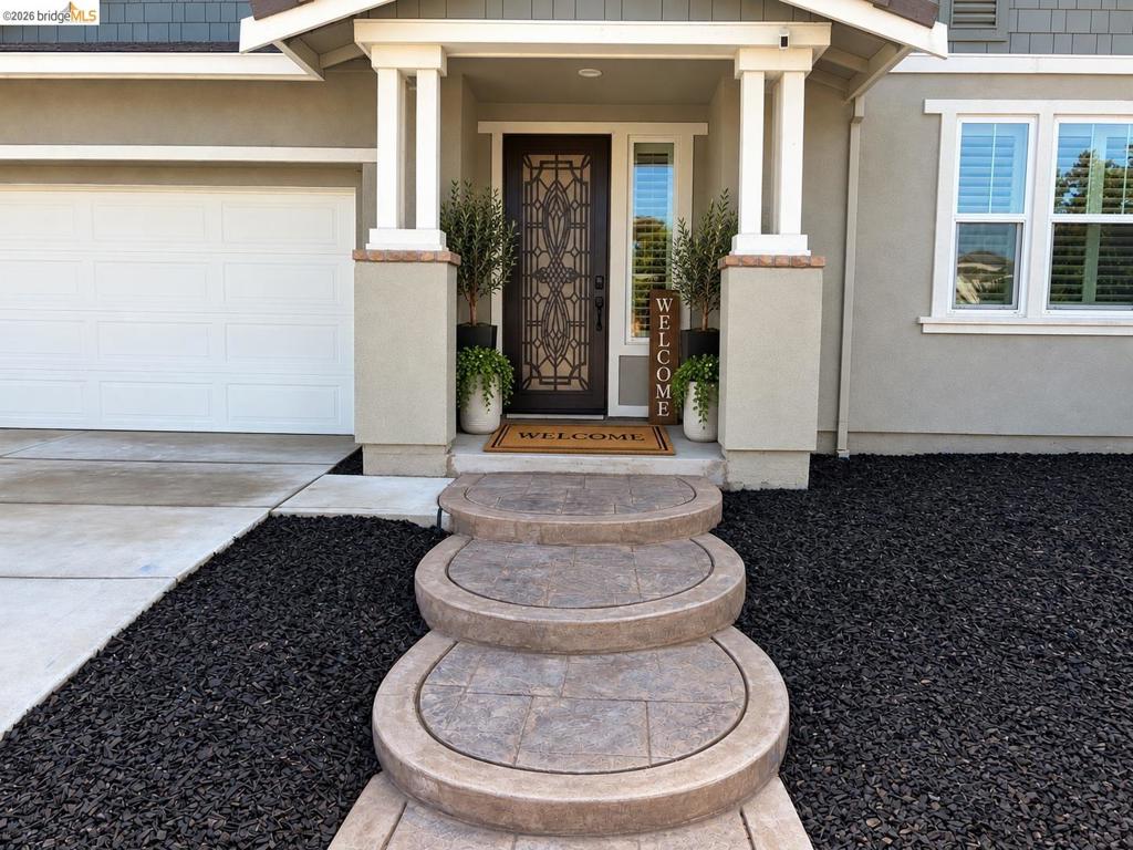 809 Ibis Rd