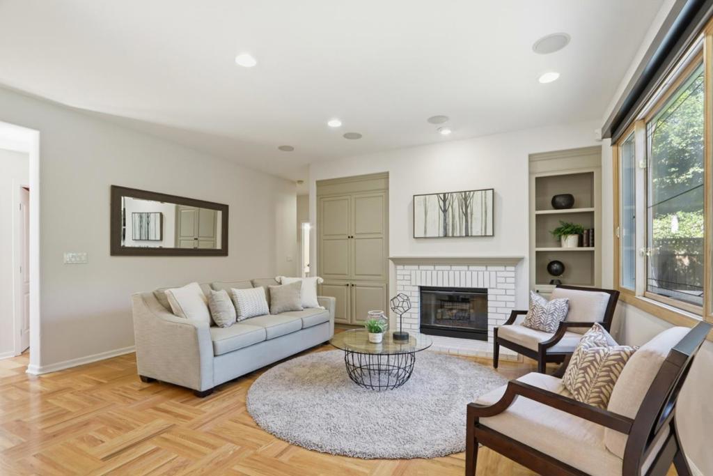 1424 Rosecrest Terrace