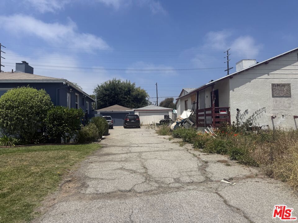 8331 Kittyhawk Avenue