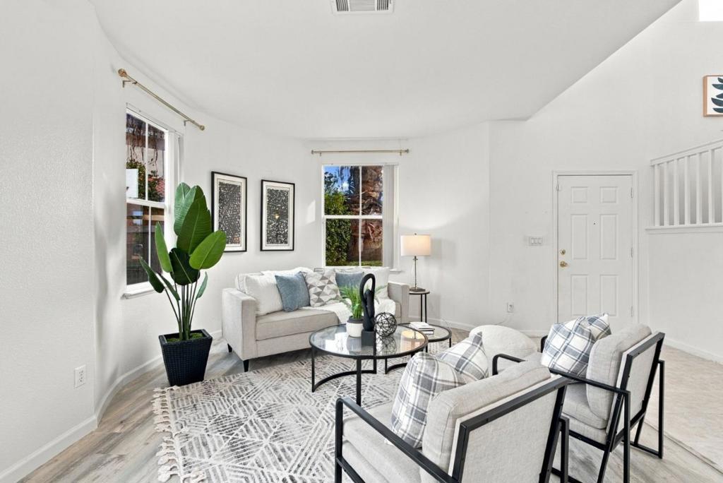1961 Sugarloaf Mountain Court