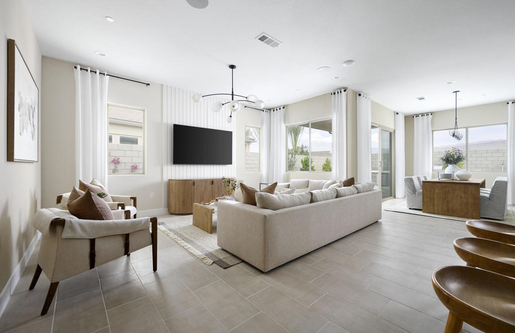 80 705 San Clemente Drive