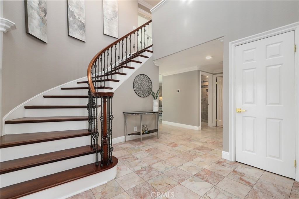 24320 Via Arriba Linda