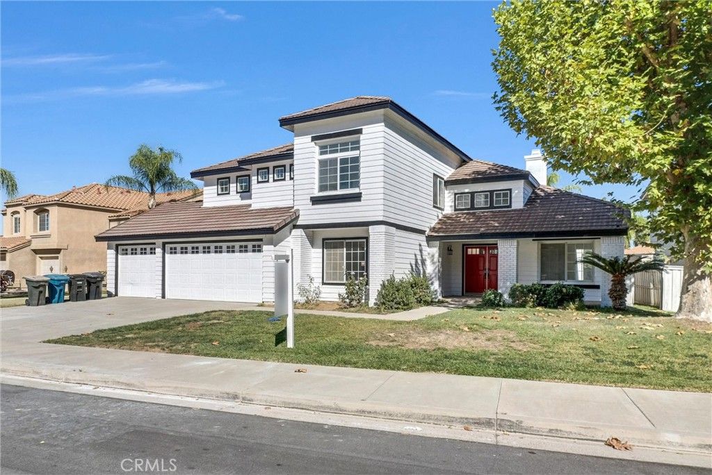 Photo of 20144 Hill Spring Rd, Wildomar, CA 92595 (MLS # WS25265276)