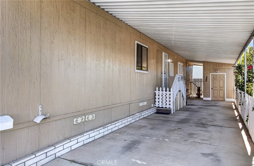1300 W Menlo Avenue 138