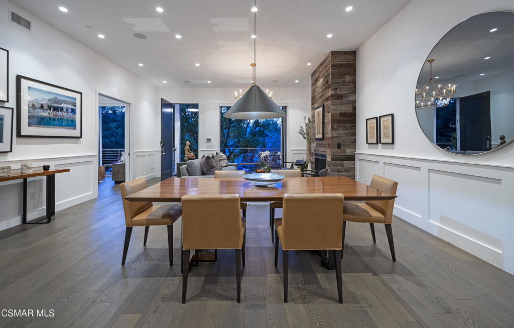 2443 Stafford Road