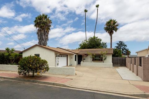 Photo of 4725 Mount Gaywas DR, San Diego, CA 92117 (MLS # 260016175SD)