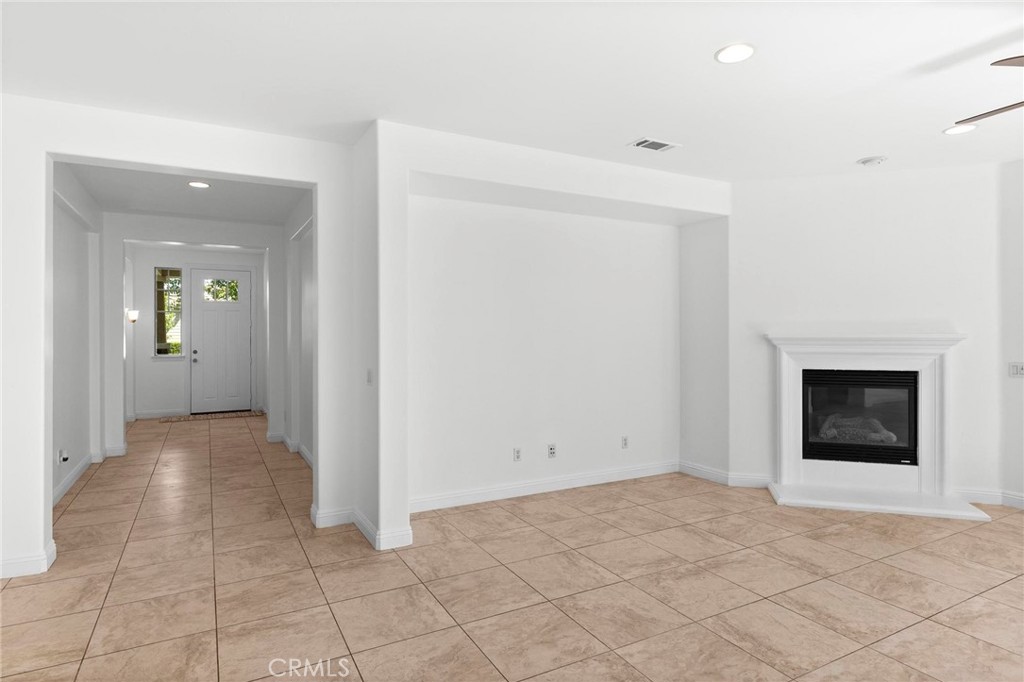 1254 Heritage Drive