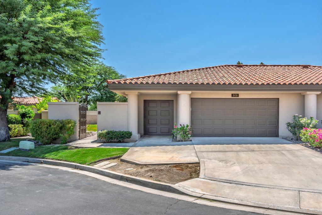 PGA Nicklaus Private - Residential Lease