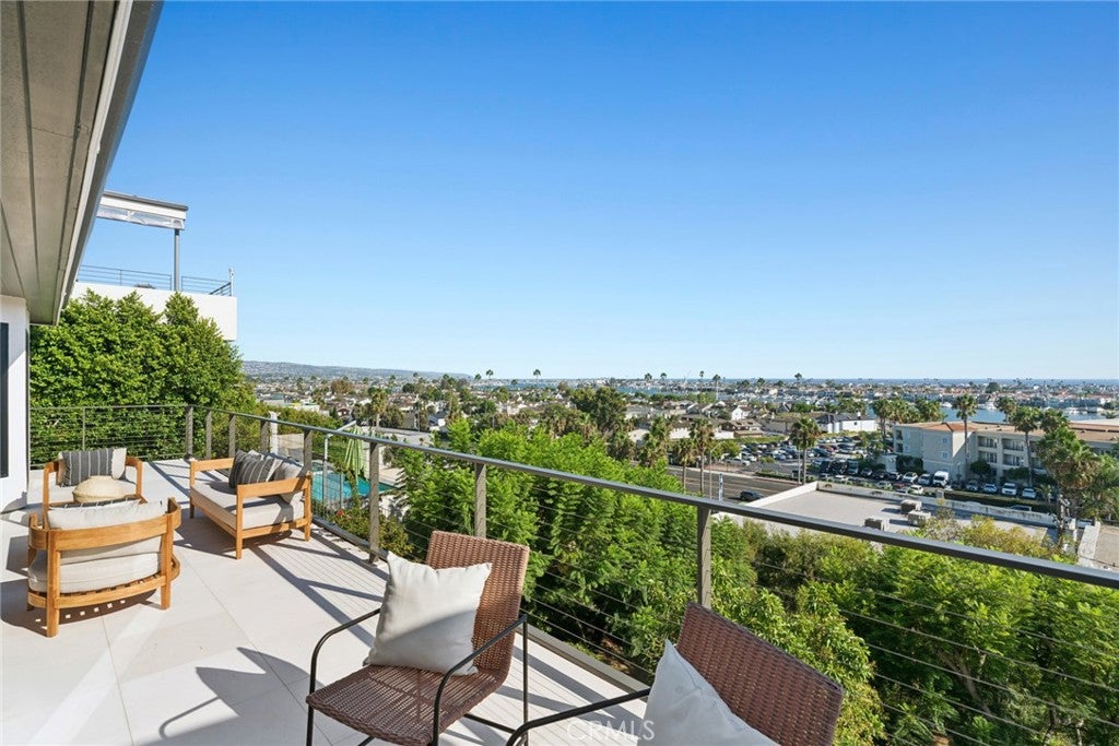 1021 Kings Road, Newport Beach CA 92663 - Photo 40
