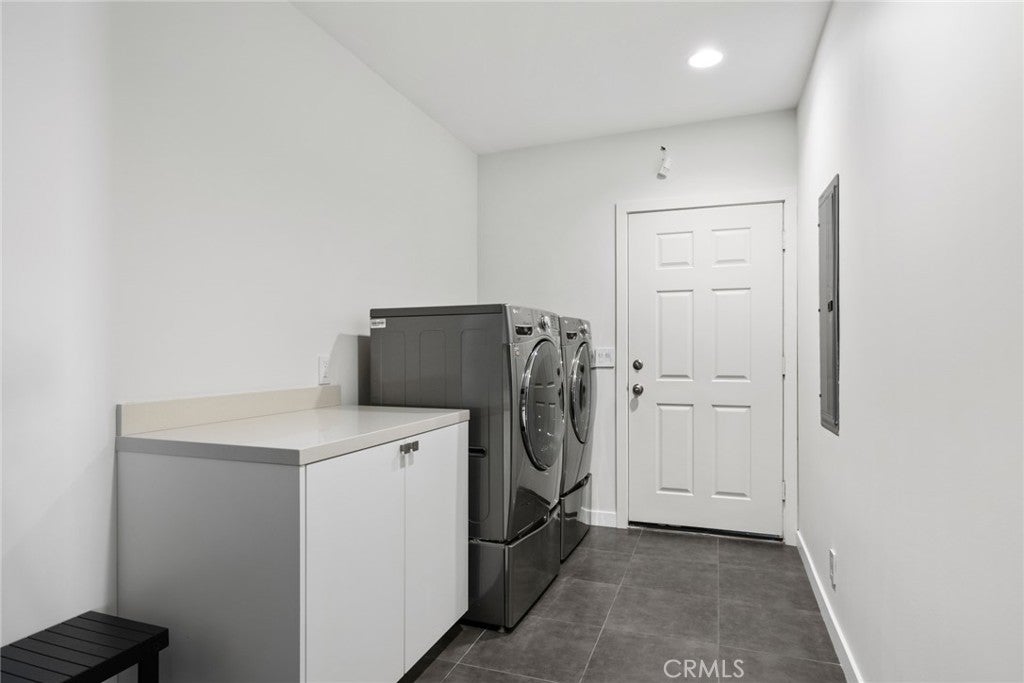 1021 Kings Road, Newport Beach CA 92663 - Photo 25