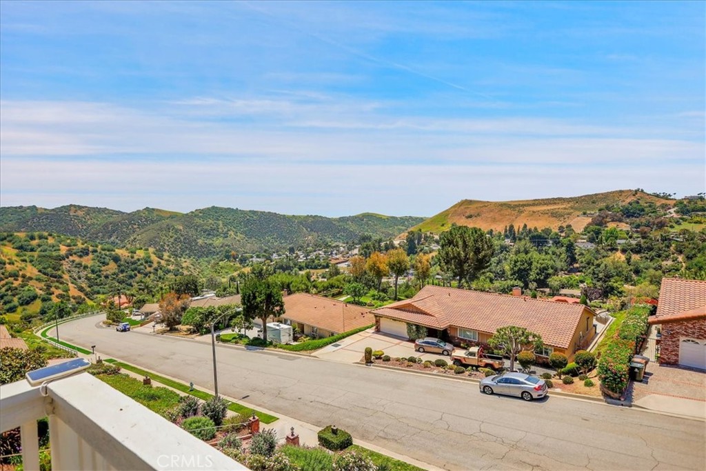 386 Olinda Drive