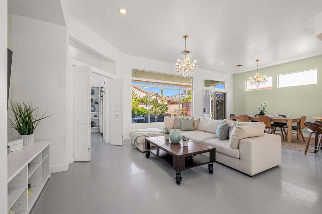 37521 Mojave Sage Street