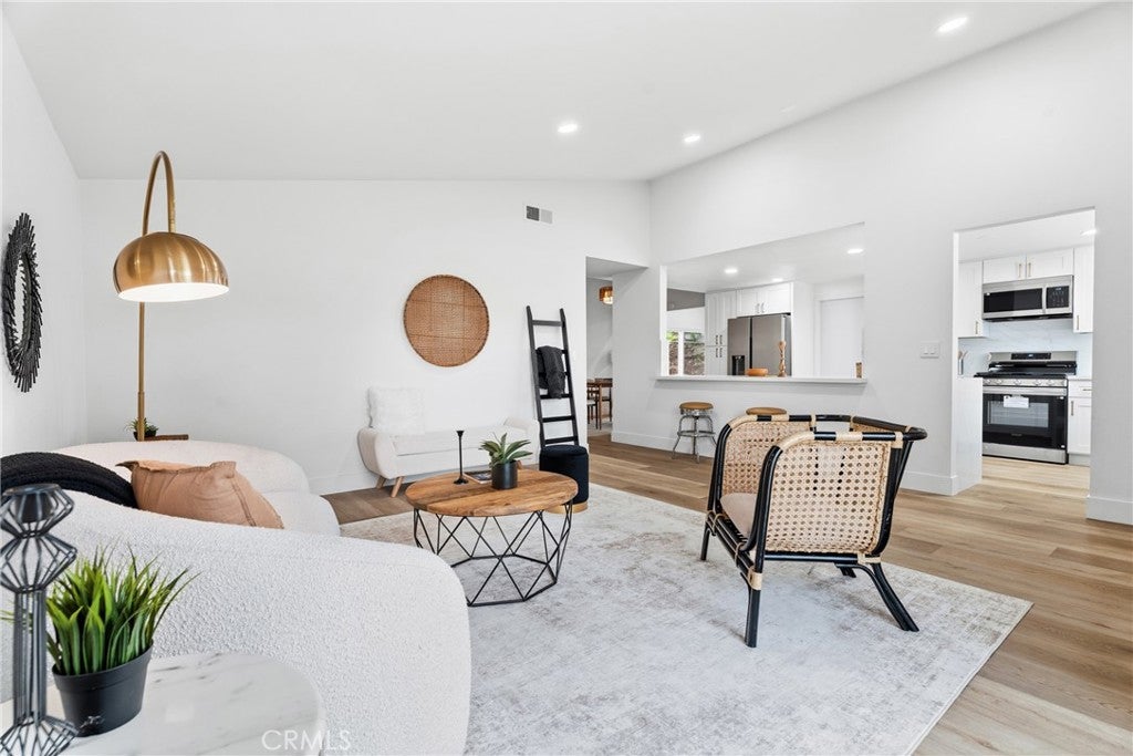 28189 Foxlane
