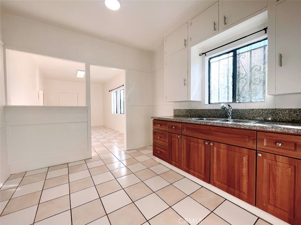 Poly High (PH) - Residential Lease