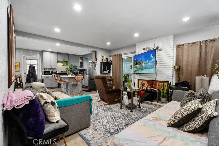 8936 Aberdeen Lane