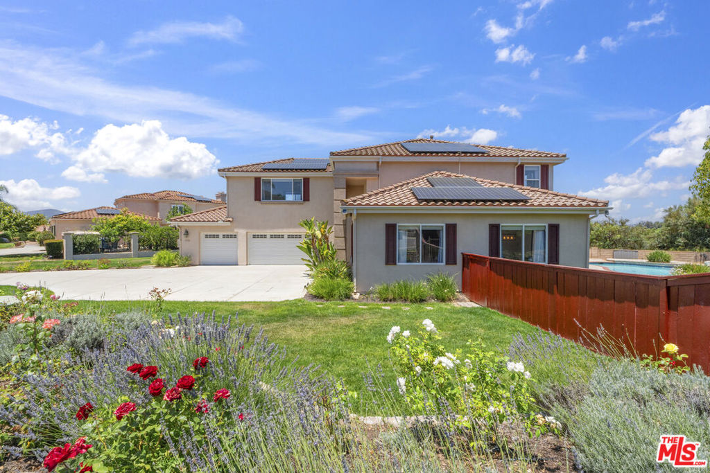 1732 Gamble Lane