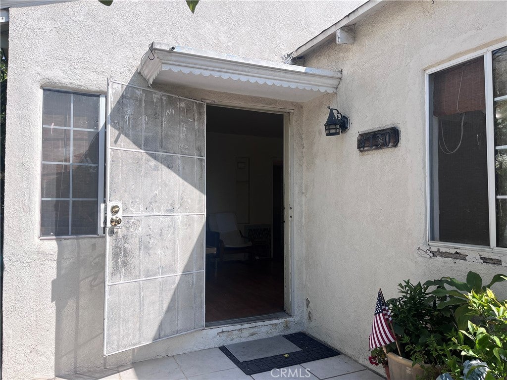4130 Redwood Avenue